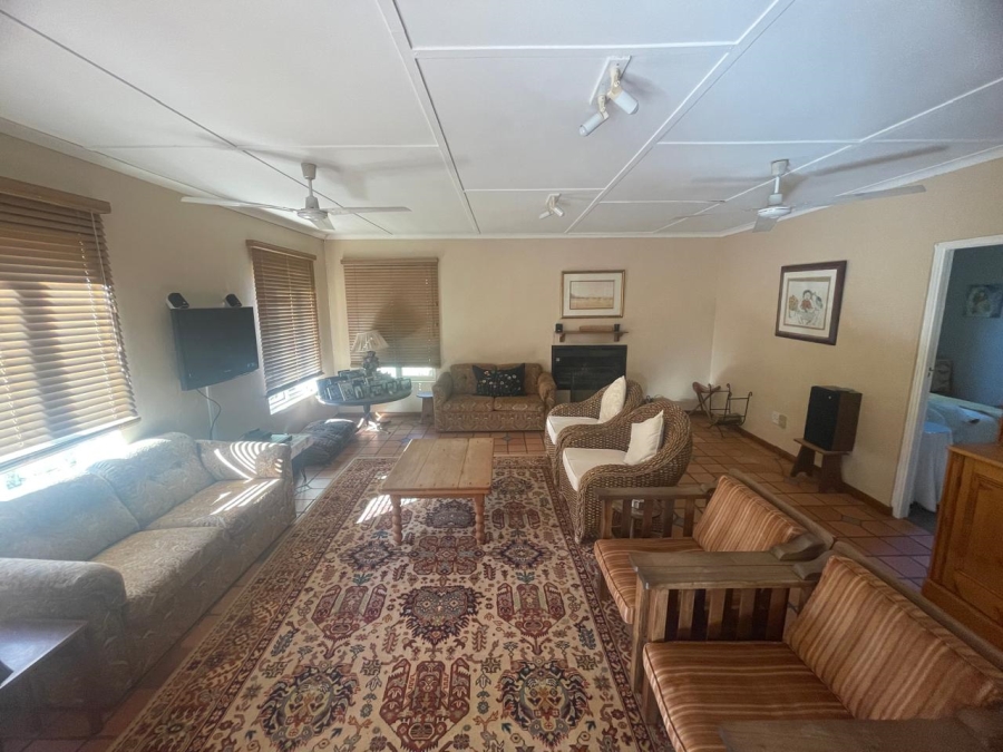 4 Bedroom Property for Sale in De Rust Western Cape